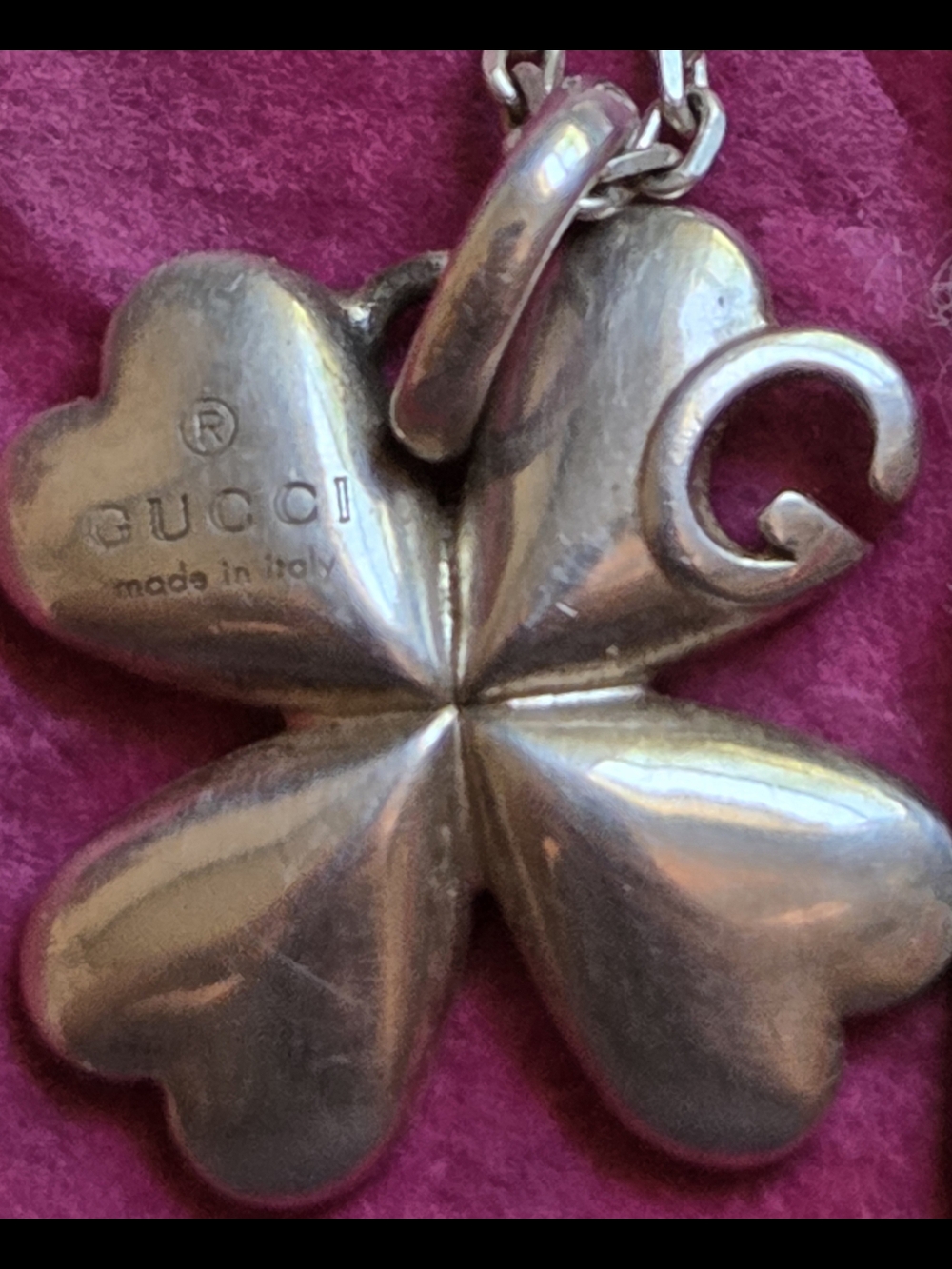Gucci Sterling Silver Four-Leaf Clover Pendant - Silver